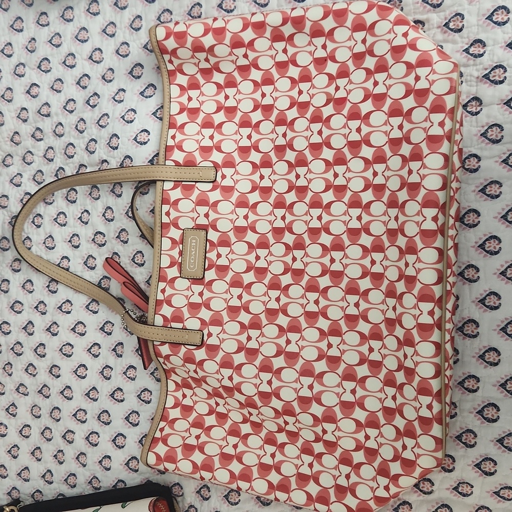 Coach Tote